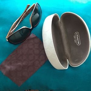 Coach sunglasses with cleaning cloth and case